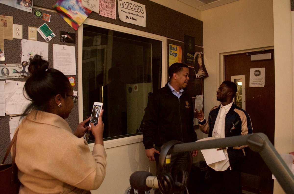 OnWisconsinWSUM's tweet image. 4-2-18: we had @w_kenneally and @SamBuisman from the @WSUM #NewsTeam. From @WSUMSports was @EarLobes27. Thanks to guests Joshua Wright (@UWMadison #CancerHealth Disparities Initiative), Aaron Perry (Men's Health Edu.) for calling and Kobby Brewoo, @MahlonMitchell for interviewing