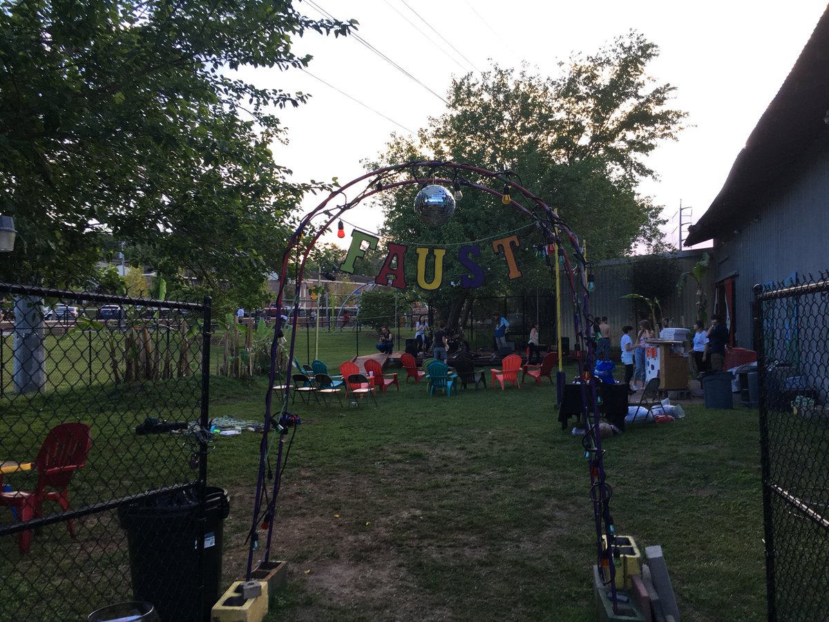 Come join us in #railroadaquare! $5 admission for live music, games and PIZZA!🍕 Share our hashtag! #JAMFORPEACE