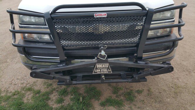 @ExtAgEng @LucasAHaag This is how we roll in #KS! My new integrated hitch/grill guard. #farmengineering. Our third one. The BoCat is a heckuva hitch if anyone asks.