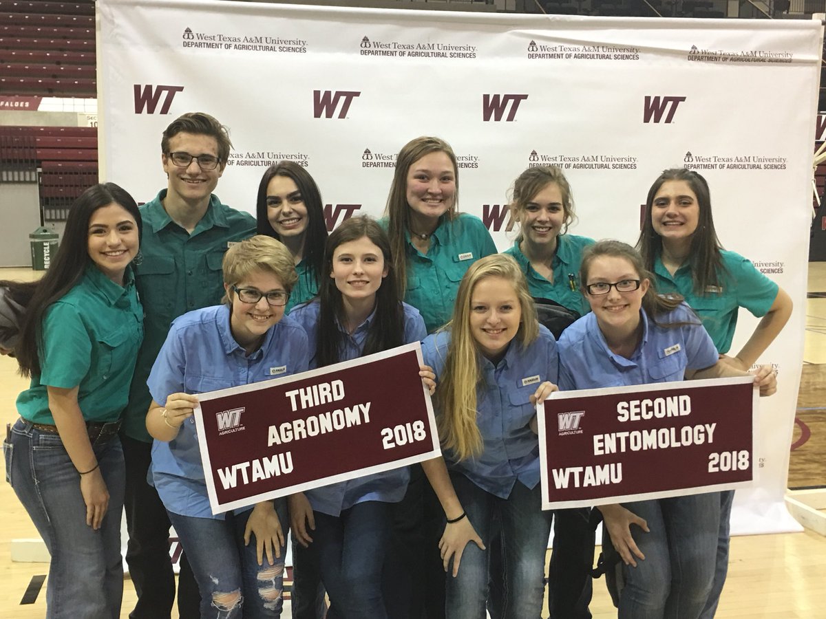 McCoy_SofloDFW's tweet image. Heck of a day for @BNFFA at the @WTAgriculture CDE Contest! 10 Students, 2 Teams, 2 Banners, 3 Top 10 individuals, 1 Top Individual, hundreds of memories, and countless learning opportunities! #priceless #gobuffsgo