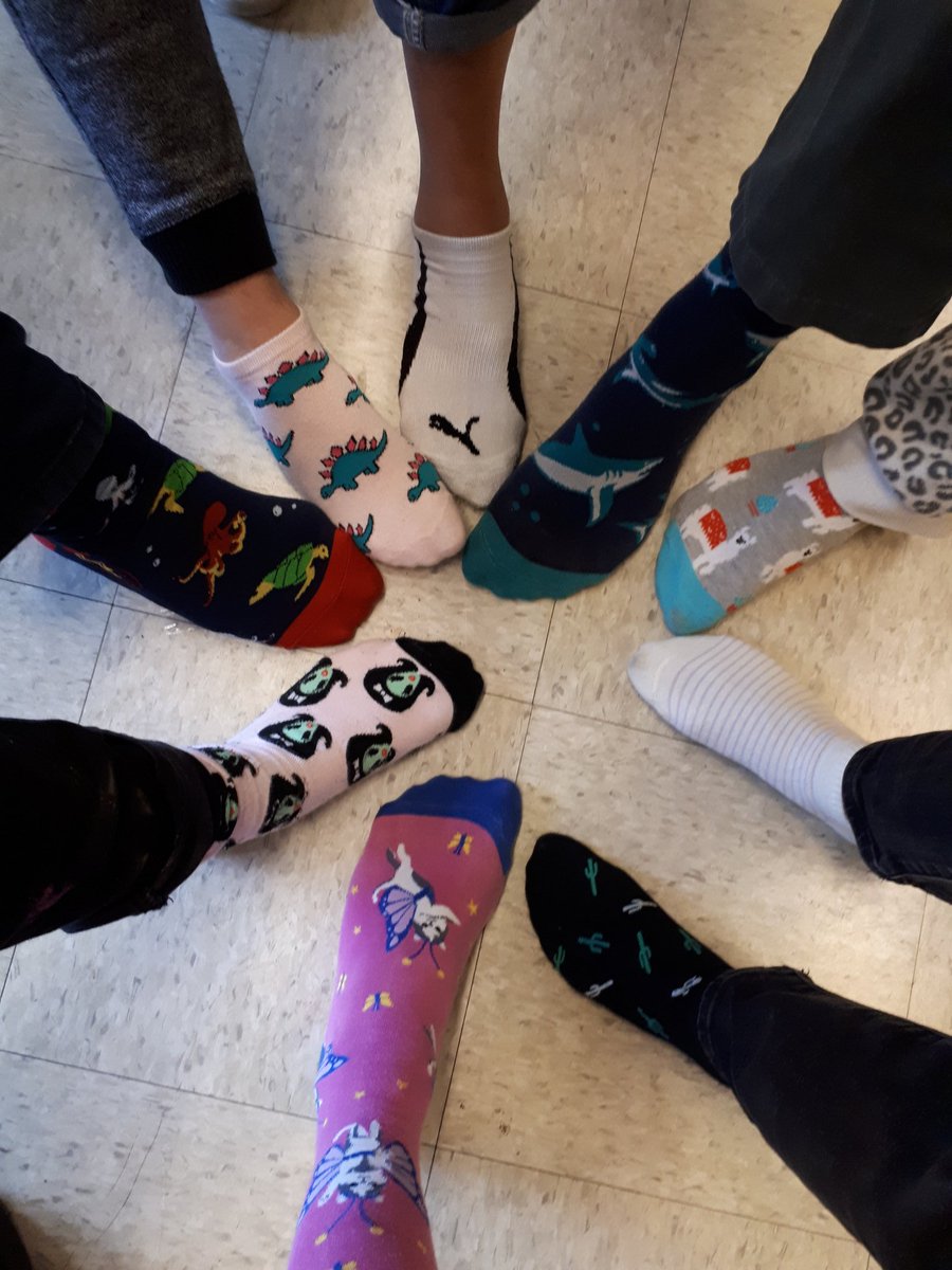 First post-break sock tweet from <a href="/CedarHillMiddle/">Cedar Hill Middle</a> 

<a href="/ColquitzScene/">Colquitz Community</a> <a href="/h_james18/">Heidi James</a> <a href="/JaneSpies61/">Jane Spies</a> <a href="/ShorelineSTORM/">ShorelineSTORM</a> <a href="/NNaughton61/">Nadine Naughton</a> <a href="/JoannaTeaches/">Joanna Lake</a> @peggert61 @laurissaevancio
