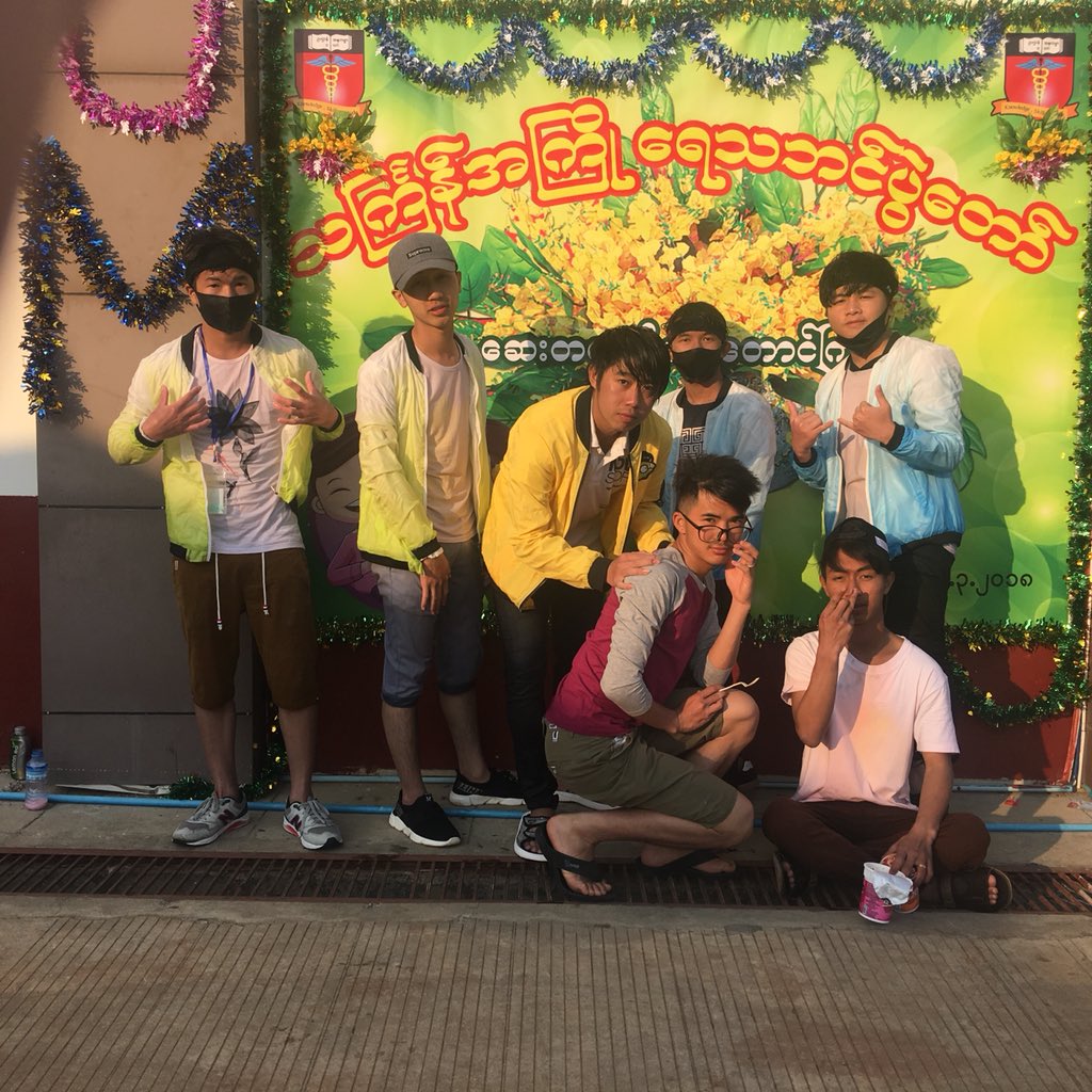 htetoomaung1's tweet photo. #Thingyan 2k18 #umtgi 💦💦 https://t.co/IAeCZJM6U0