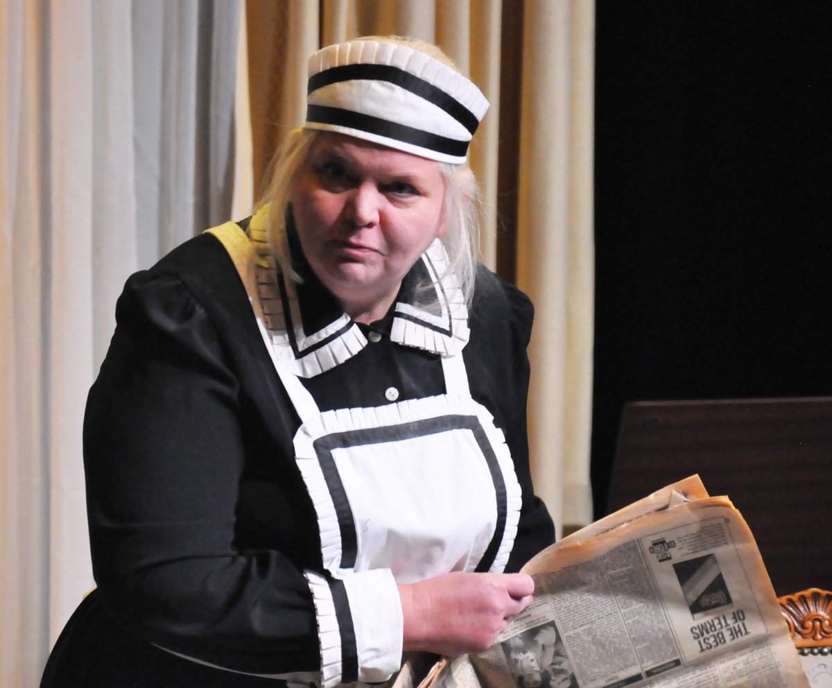 DeepCoveStage's tweet photo. Congrats to Blithe Spirit Opening Night! #deepcove #theatre #northvan #noelcoward #britishcomedy https://t.co/laylFhLXfv