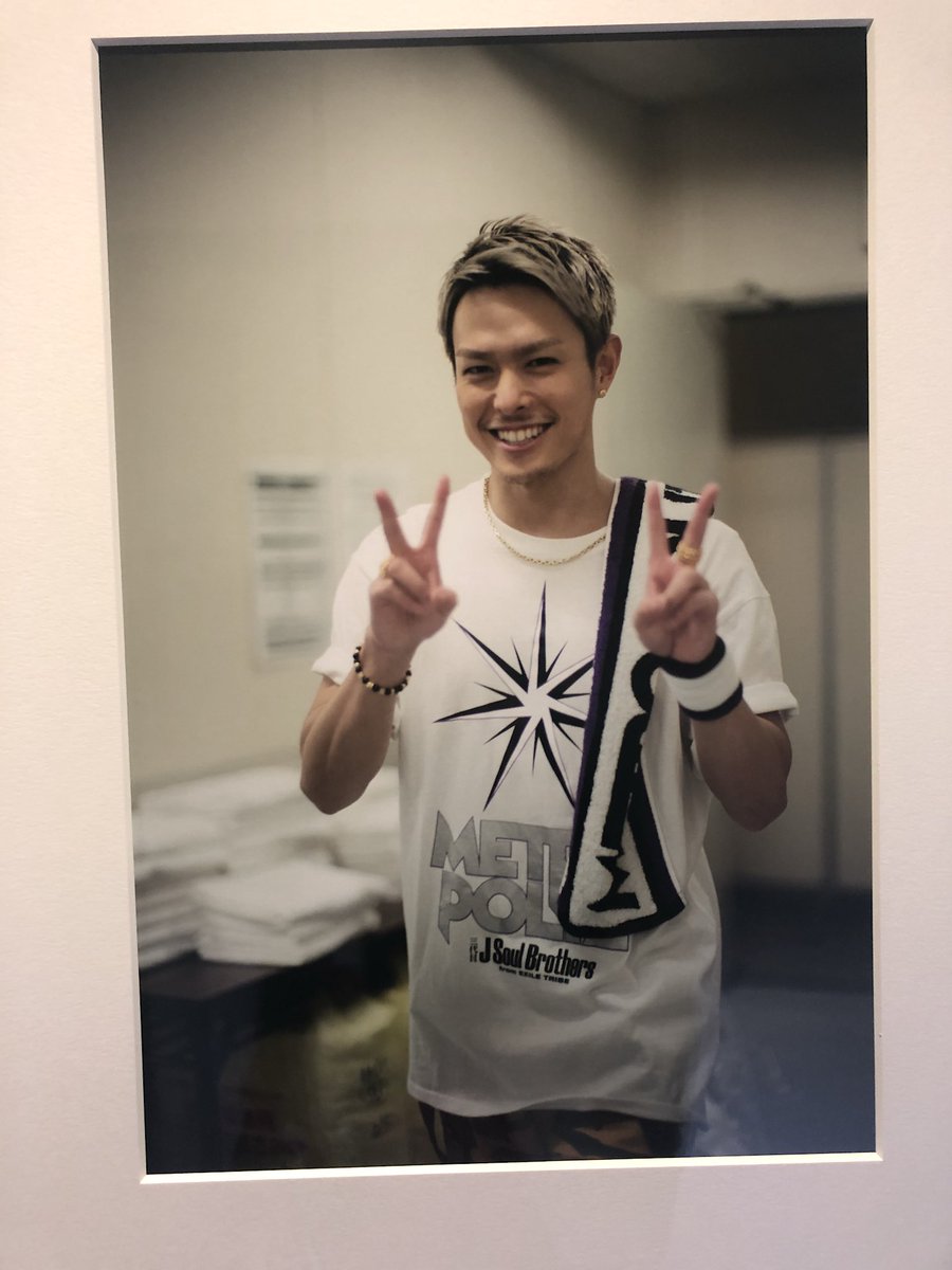 ryu_akarin's tweet photo. NIGOさんMETROPOLIZ 写真展 ① https://t.co/taqWDW9ajR