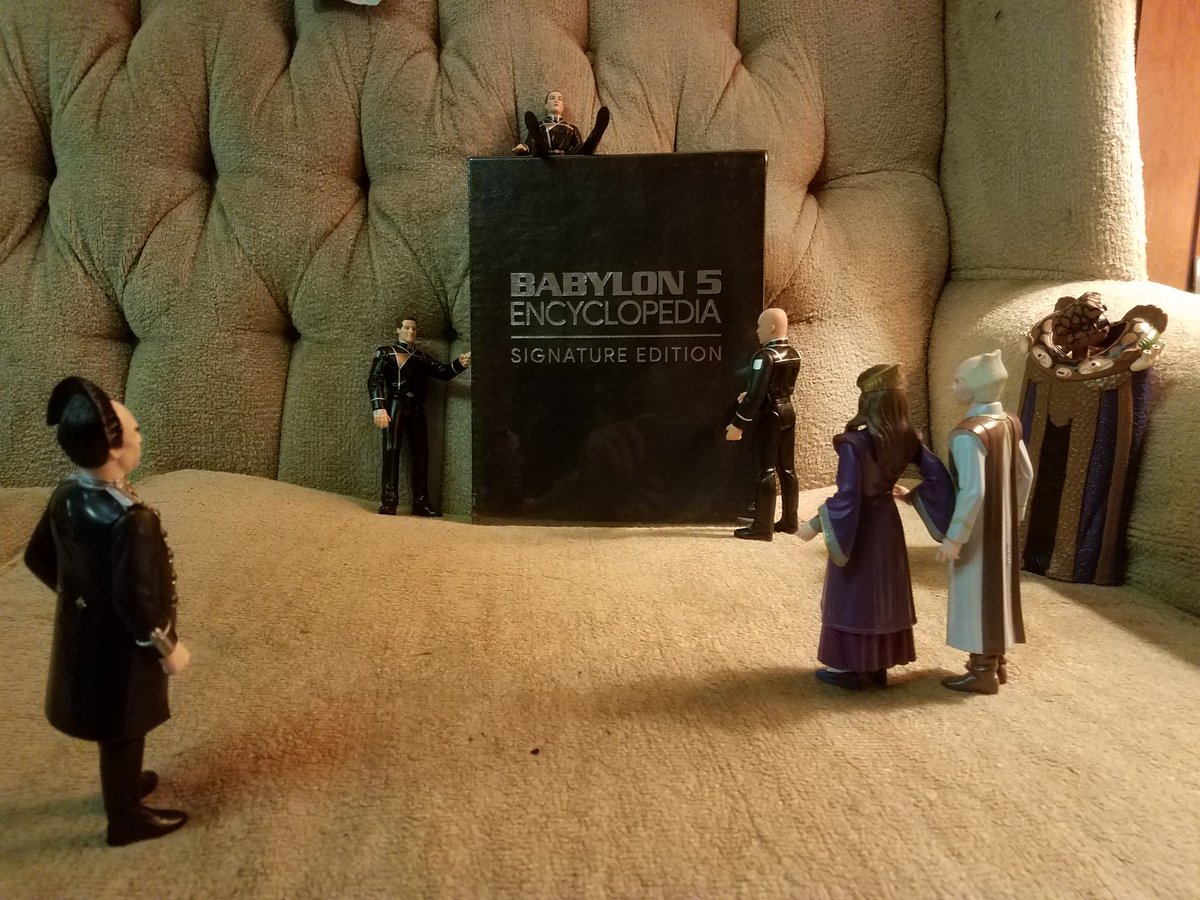 It's here!!! 😀 (and heavy! 😮) <a href="/Babylon5Books/">Babylon 5 Books</a> <a href="/straczynski/">J. Michael Straczynski</a> #babylon5 #babylon5encyclopedia