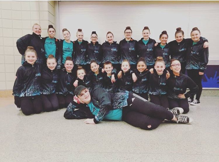 AllstarsSmda's tweet photo. Thank you @monstershockey for having us perform as tonight’s Spotlight Performers!!!! #EveryoneDances #OldSkool https://t.co/Nq18jfPnJ7