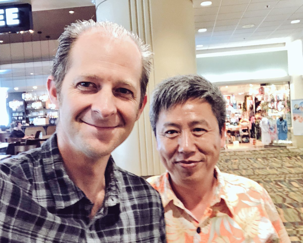 dvodicka's tweet image. Great to connect with the inspirational and innovative @YongZhaoEd at #LSOTF #LSOTF18