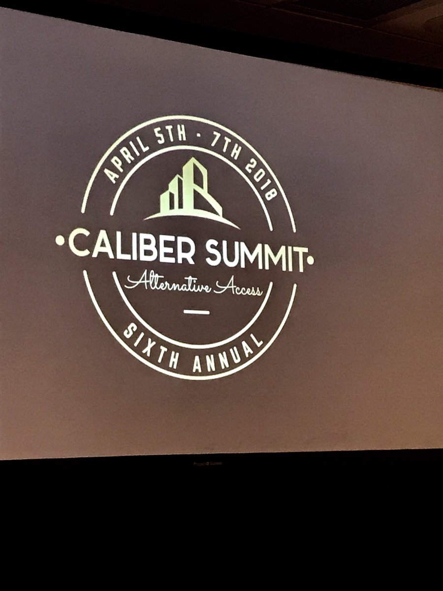 DanielVPhx's tweet photo. I enjoyed sharing, with investors from throughout the US, the many reasons to continue making private investments in my hometown- #Phoenix, at the 6th Annual Caliber Investment Summit. #Daniel4Mayor #BringingPeopleTogether #MovingPhoenixForward #yesphx https://t.co/cOIzdeABmg