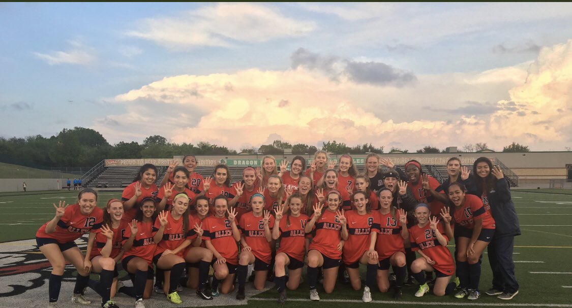 AHSEaglesSoccer's tweet photo. The Lady Eagles are REGIONAL FINALIST #AUP #brokethecurse #ROADTOSTATE18 #slaythedragons https://t.co/WKuMhp5gpN