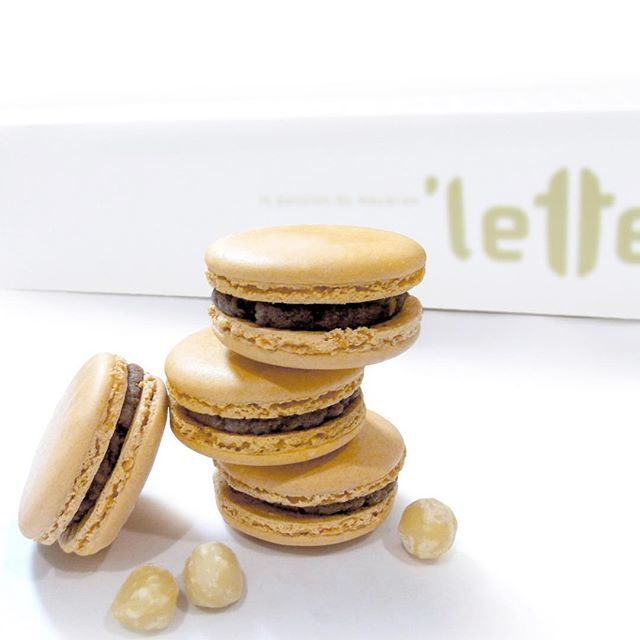 PSA: HAZELNUT IS BACK. 🤩🤤
Come try our seasonal hazelnut macaron to understand why this is an all-time fan favorite!! HURRY!