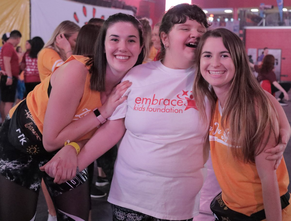 Megan inspires her <a href="/ZTA_rutgers/">ZTA 🌹 RUTGERS</a> sisters to dance during <a href="/RUDanceMarathon/">RU Dance Marathon</a>!
