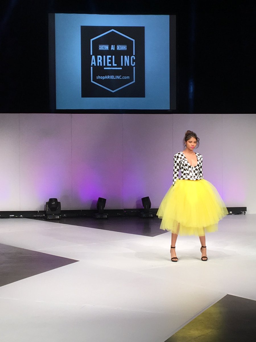 NashFashWeek's tweet photo. @ArielIncDesigns kicking night three off! 💛✨#whynfw https://t.co/aWk4Trhek5