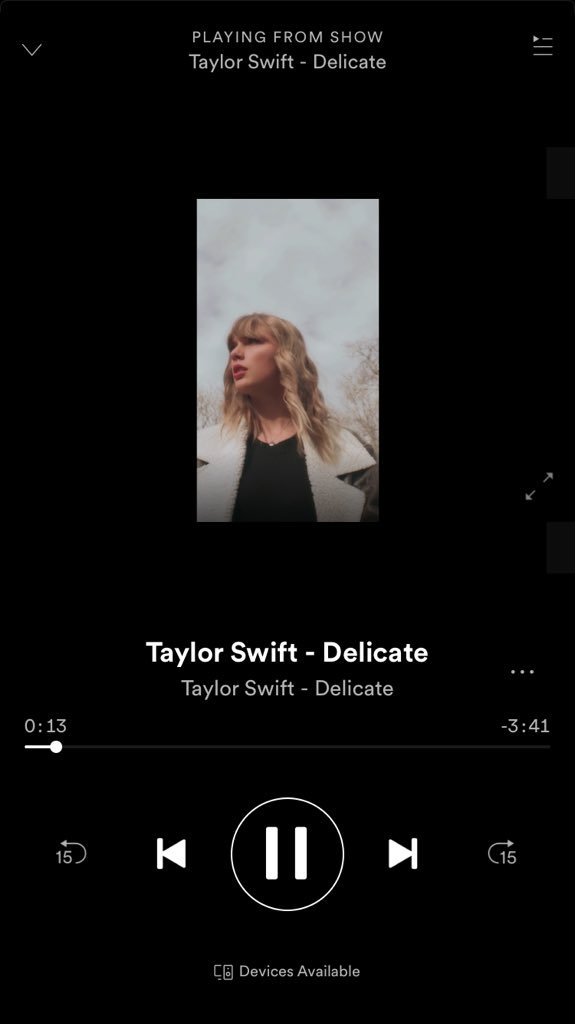_13SwiftlikeTay's tweet photo. THISSSS IS HAPPENING RIGHT NOW ON THIS GORGEOUS FRITAY NIGHT❣️ Me & COCO ARE HAVING A FULL BLOWN #Delicate ✨✨✨VIEWING ParTAY🎉❣️@taylorswift13 @taylornation13 WE L❤️VE YOU!!! ❤️🎉🍾🐱🎼💃✨ #TaylorNationWeekendHang #tsdelicate #DelicateOnSpotify https://t.co/2dw3DDwato