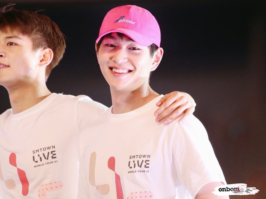 Jinki_0130's tweet photo. 寝坊したけどジンギ可愛かったからいいや https://t.co/sMcv7Yrfvx
