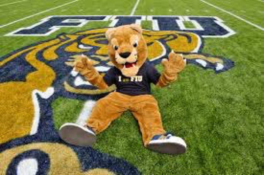 khris_a1's tweet photo. Blessed to Receive an Offer From Florida International University #PawsUp #GoPanthers @coachmogridge @SleeperAthletes https://t.co/CetZAT6xEz
