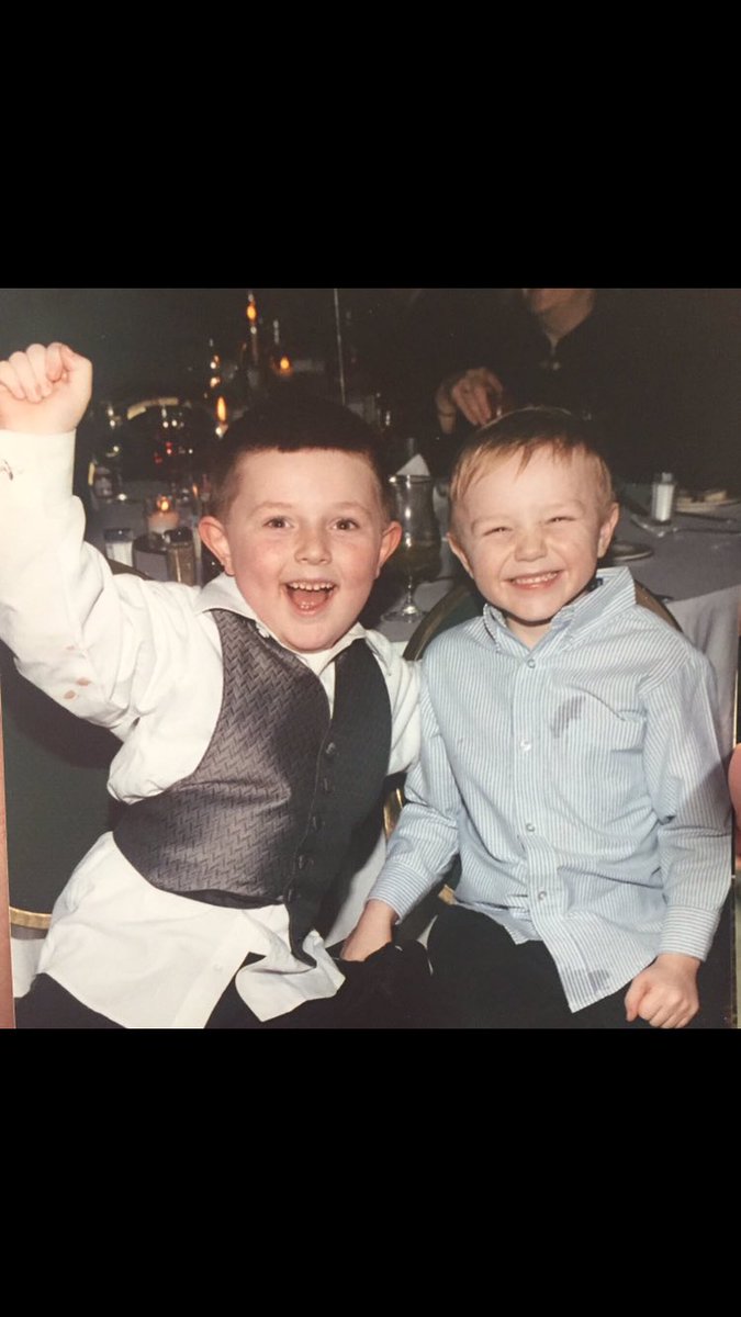 gmf__4's tweet photo. 2 years, seems like yesterday.. ❤️❤️ #4Jonny https://t.co/I9o3mXs1li
