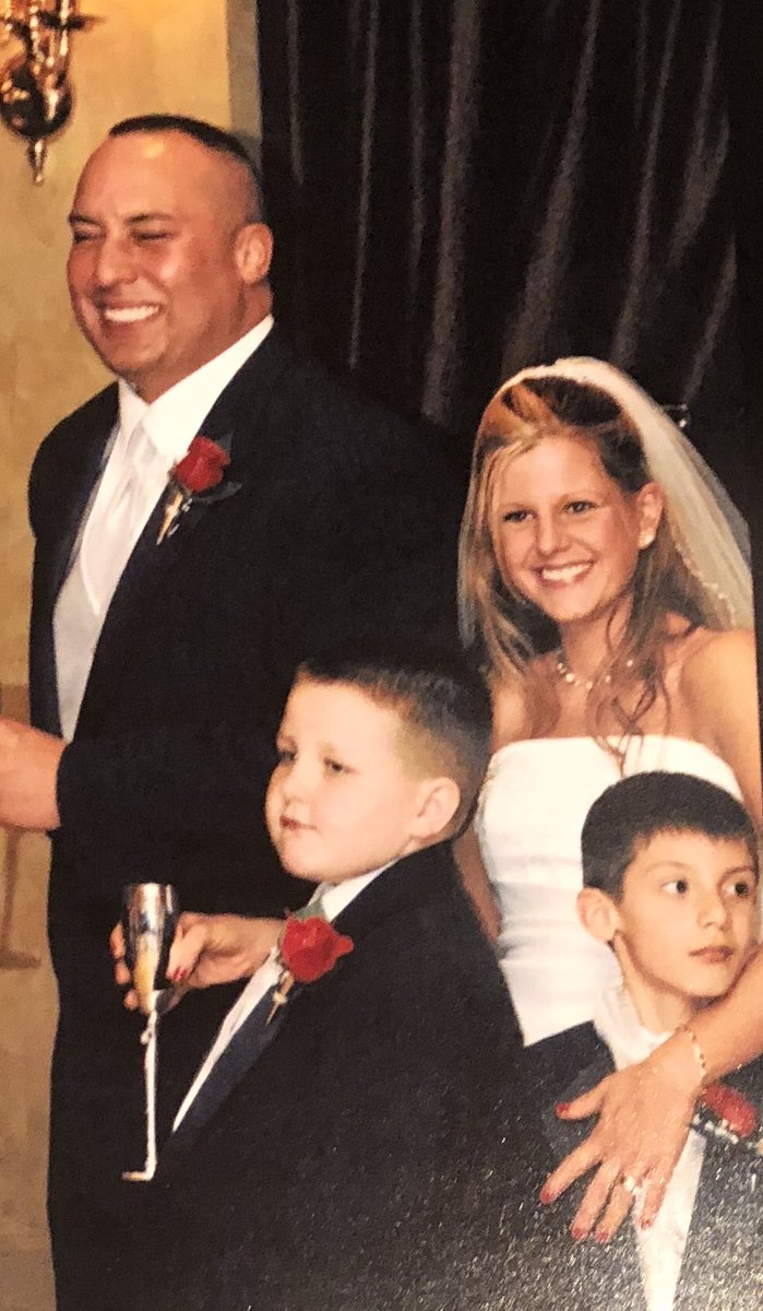 laurabramirez68's tweet photo. Happy 11th anniversary Mario @BIGDOGGBBQ love you 😍 Gnat! https://t.co/Q4e9ACh004
