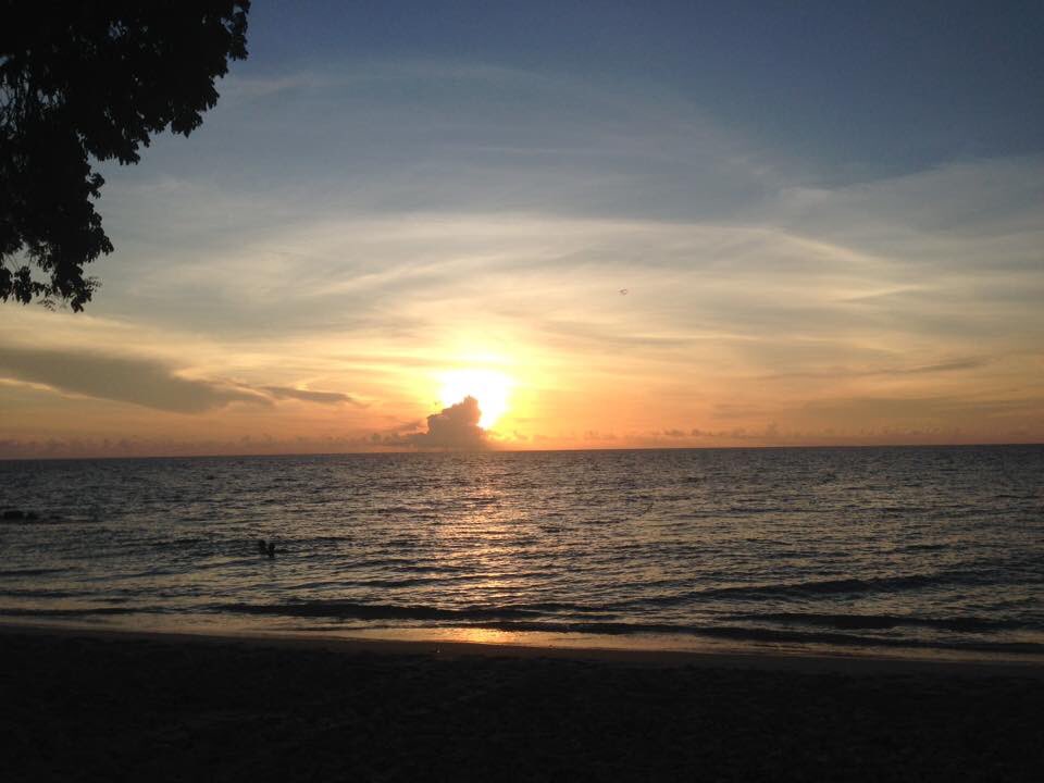 jay_eatz's tweet photo. @AlmondBarbados Some of my favourite memories at #AlmondBeachResort are of staff and #sunsets https://t.co/RFZT8ym5R6