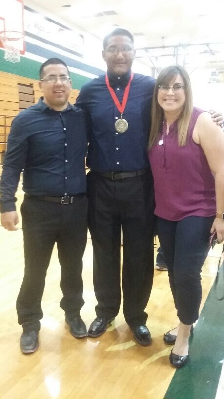 SanEliWrestling's tweet photo. Shared the evening with some very talented wrestlers. Very proud of Juan,second team All District.
#eagleswrestling #winnerforlife https://t.co/Ye3BzwgZ3W