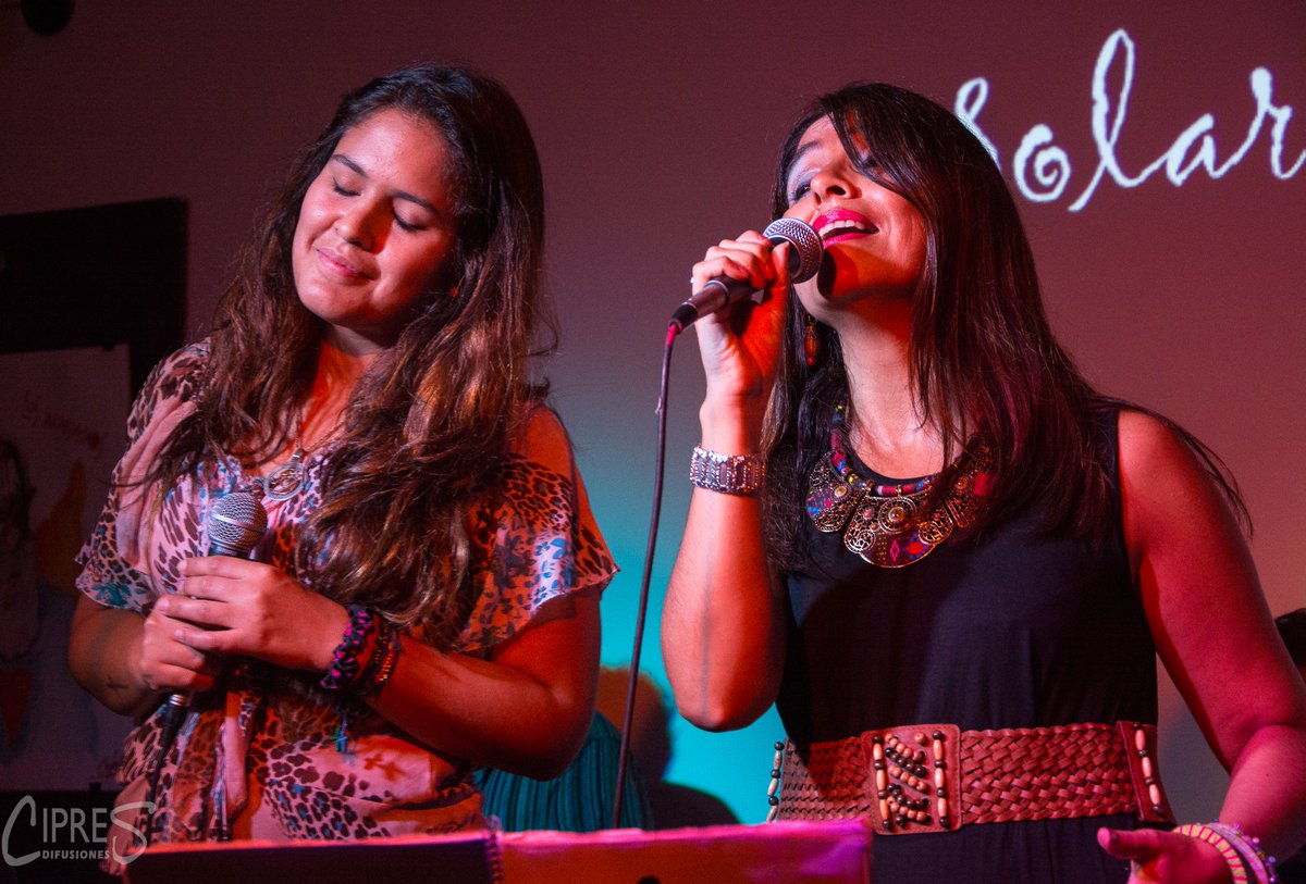 - <a href="/AngelesDelo1/">Angeles Deló</a>  invitada especial en la presentación de <a href="/patriciac_gomez/">Patricia Gomez</a>  en la presentación en #SolarDeLasArtes #SantaFe