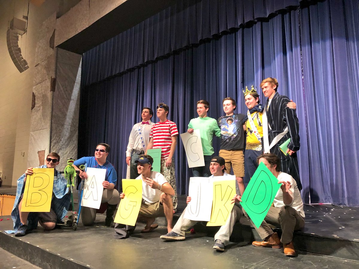 PJP_CSC's tweet image. THANK YOU PJP for a SUPER fun night! You guys truly showed up and because of that we are one step closer to beating childhood cancer... remember to keep raising money and to get those super hero outfits ready! #FTK #MRPJP #MiniTHON