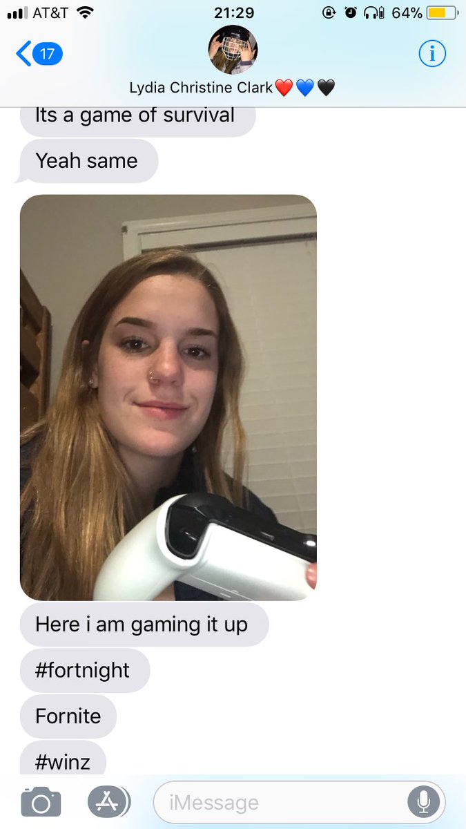 L_Wild74's tweet photo. @lydia_clark17 when all your girlfriend does is play “Fortnight” and doesn’t pay any attention to you 😩 https://t.co/zkLKMm2OHY