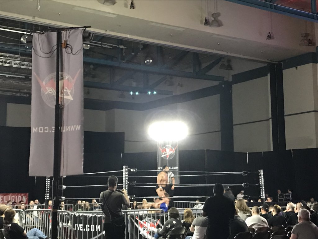 satomurameiko's tweet photo. I saw this  match! @SuperKingofBros vs @sekimotodaisuke 

#関本大介
#NewOrleans #EVOLVE103 https://t.co/PVC35OG9BG