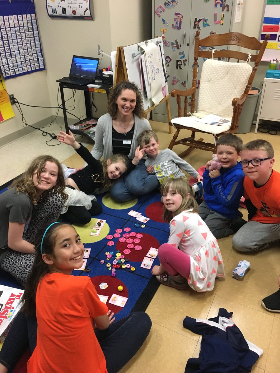 K_Deery's tweet photo. Fun Leadership day with our 5th grade buddies and parents! @Coach_Ball4 https://t.co/YuxUu51F5F