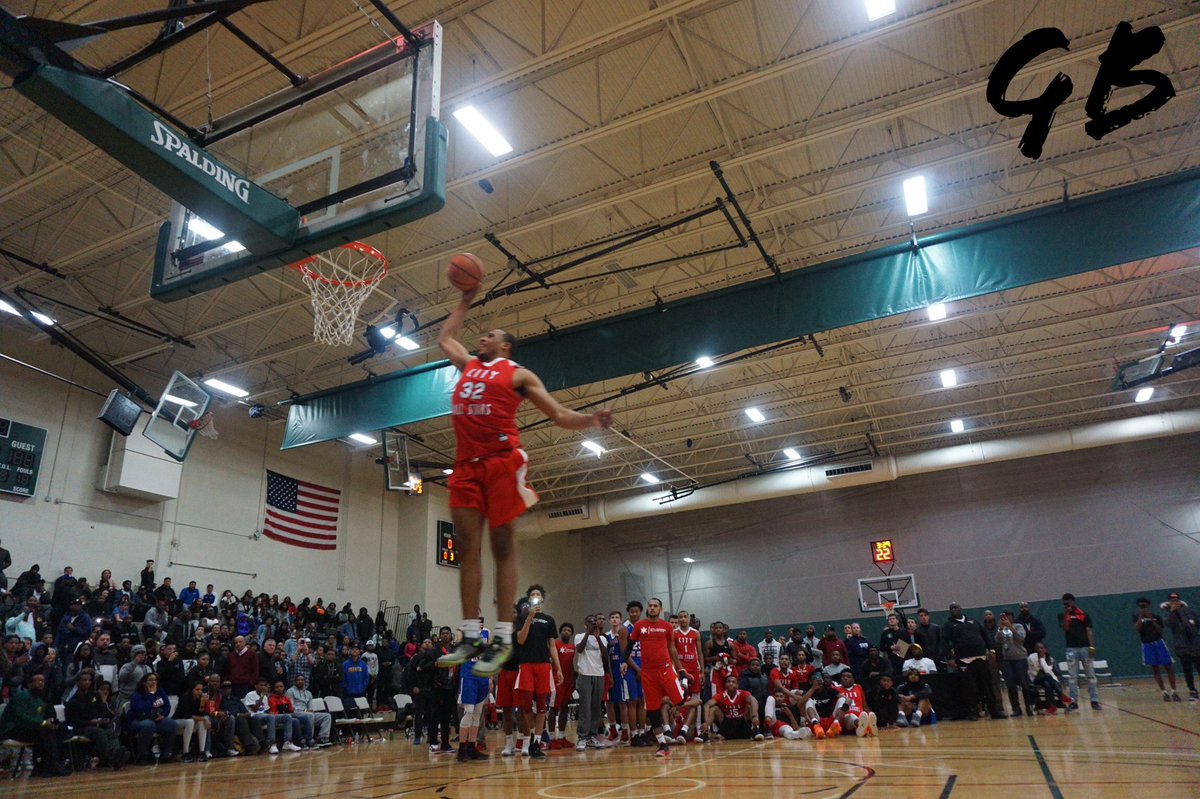 getbuckets_chi's tweet photo. #CitySubASG Dunk Contest Winner Talen Horton-Tucker https://t.co/XRVctZWQJ4