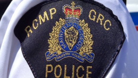 CBCCalgary's tweet photo. Deaths confirmed in hockey team bus crash south of Nipawin, Sask. https://t.co/HHsS1jVhl0 https://t.co/4l4KnJXwnE