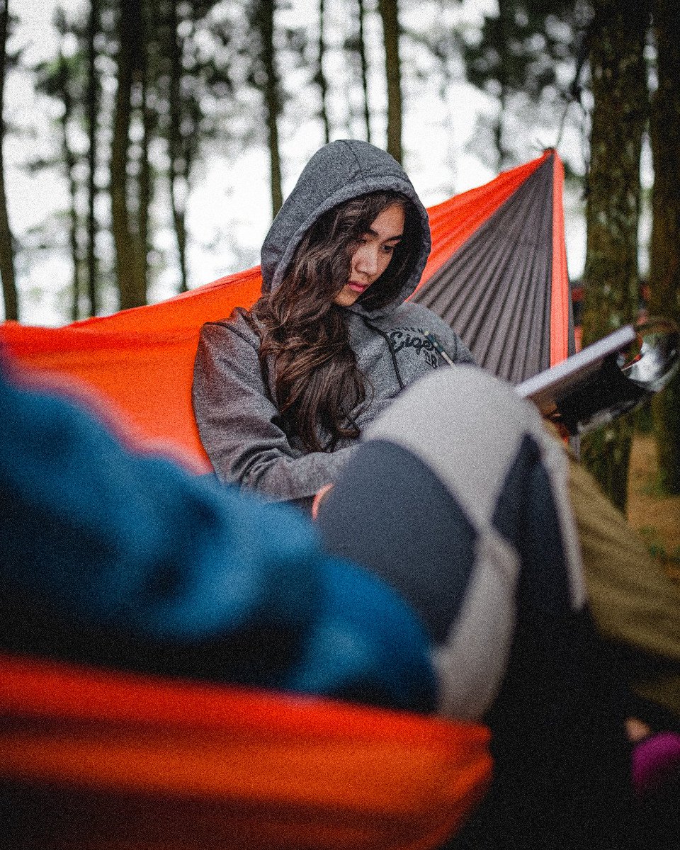 eigeradventure's tweet photo. Life is about enjoying yourself and having a good time. Happy weekend, Eigerian!
.
#EigerAdventure #EigerTropicalAdventure #YourTropicalDiscovery #Lifestyle #EnjoyLifeWithoutARoof https://t.co/XdfZkfyAMT