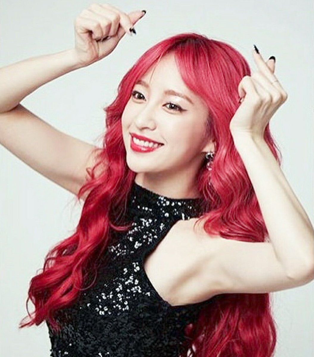 smileykidols's tweet photo. hani ♡ exid https://t.co/N5Uden1Bl4