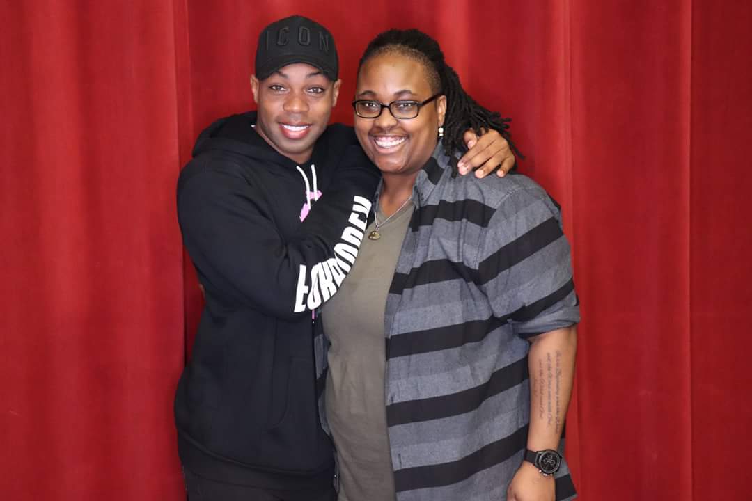 drumagirl09's tweet photo. @todrick I love you so much it was so cool to meet you!!! https://t.co/ShSBfzIW5q