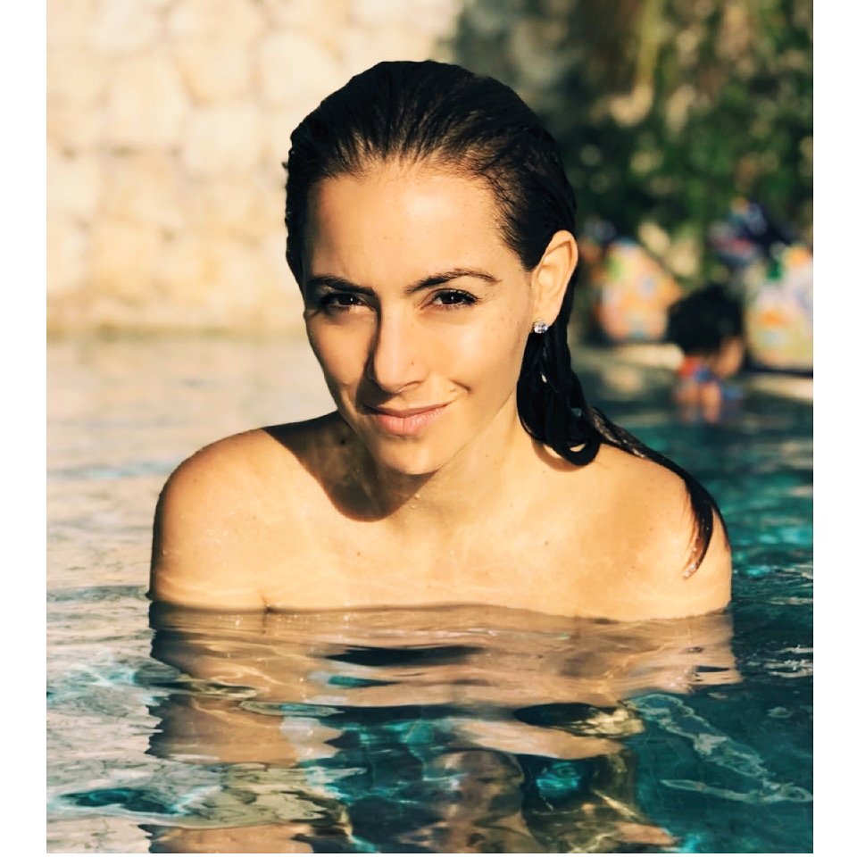 ClaudiaLizaldi's tweet photo. "La herida es el lugar por donde entra la luz" Rumi. https://t.co/PKoLBw8UhP