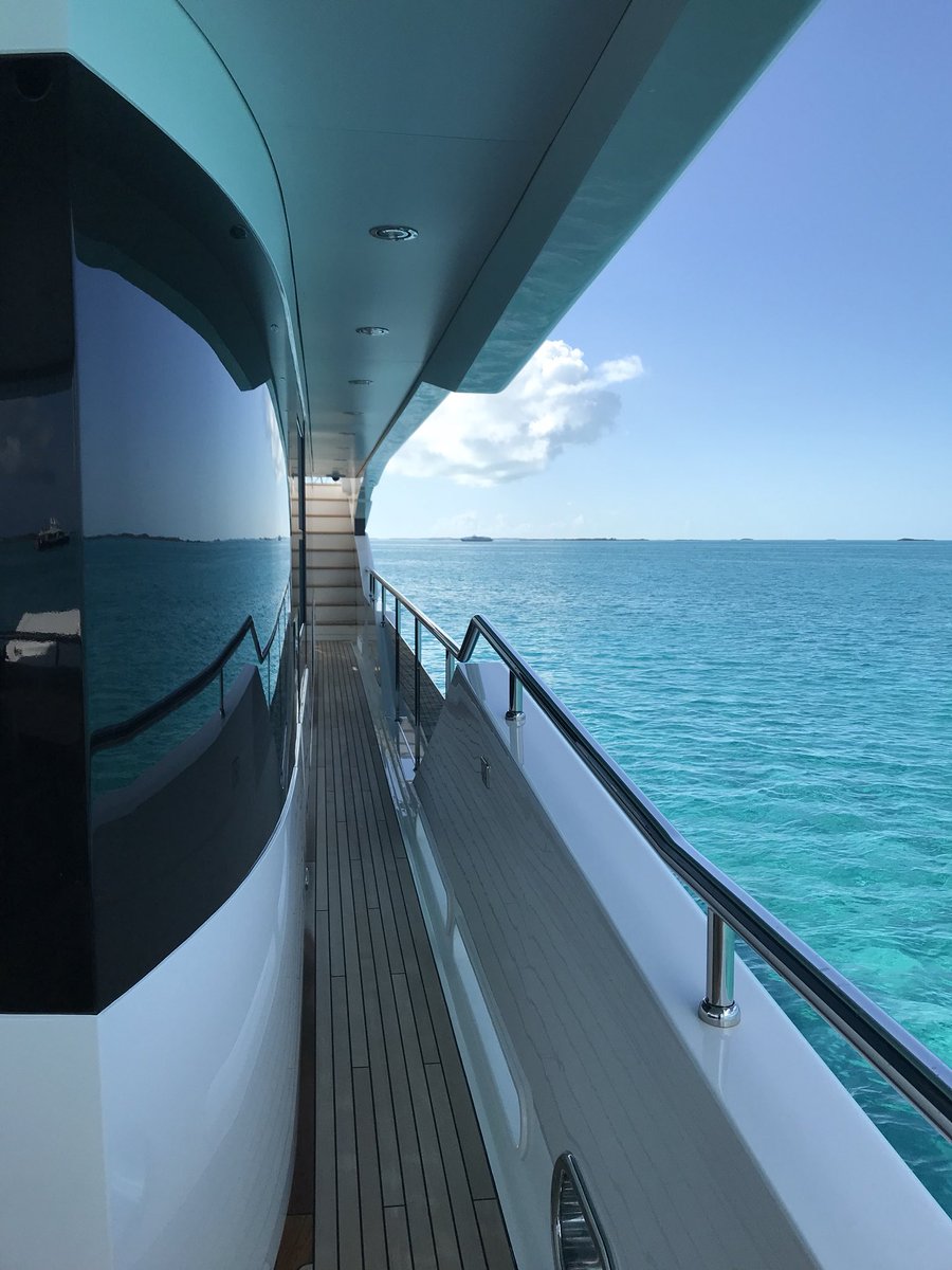 BecsTaylorSY's tweet photo. Huge thanks to @Sunseeker_Intl for hosting us in the #Bahamas for a few days 👏🏻 https://t.co/S9fu1AA7X8