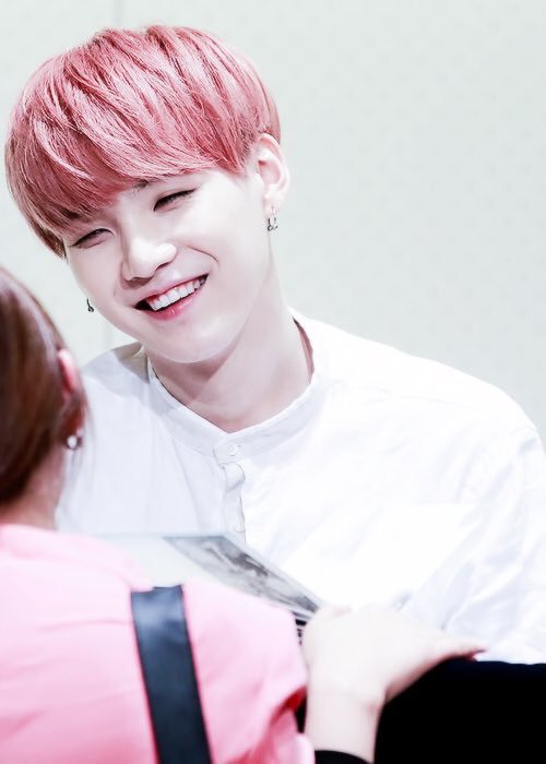 KURESORU1's tweet image. JKになったのでタグやり直します！！

⭐️02line

⭐️ユンギ寄りのallペン

⭐️ユングク寄りのallペン

ユンギの笑顔にやられました(*´-`*)
良かったらチングになってください！！

 #armyさんと猛烈に絡みたいのでRTしてくれた方フォローします 
 #ARMYさんRTorいいねしてくれたらフォローします