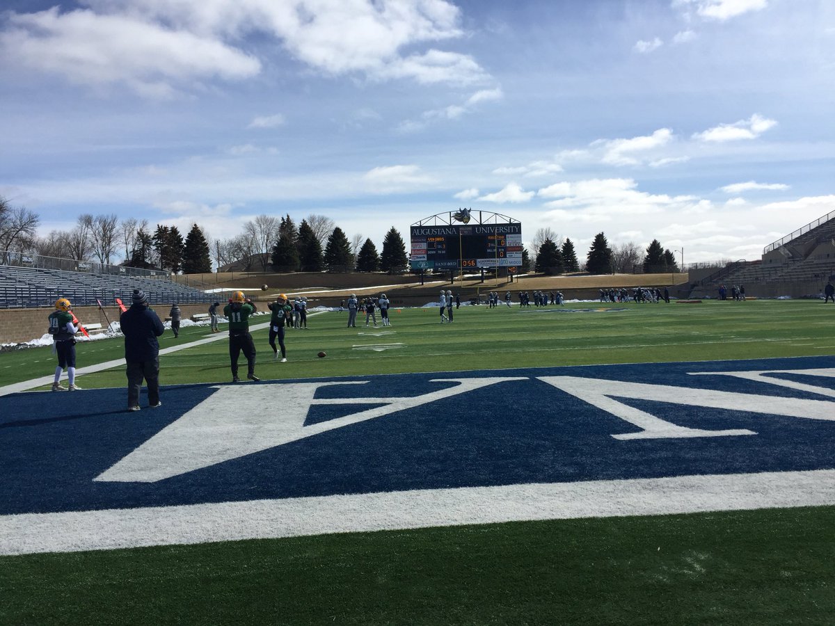 SCwarriorsfball's tweet photo. Thanks to @AugieFB  for having us today. Learned a lot of great things from their staff! Another great day to be a Warrior! #classact #powerofone @coachscholten https://t.co/eSETL5FlWv