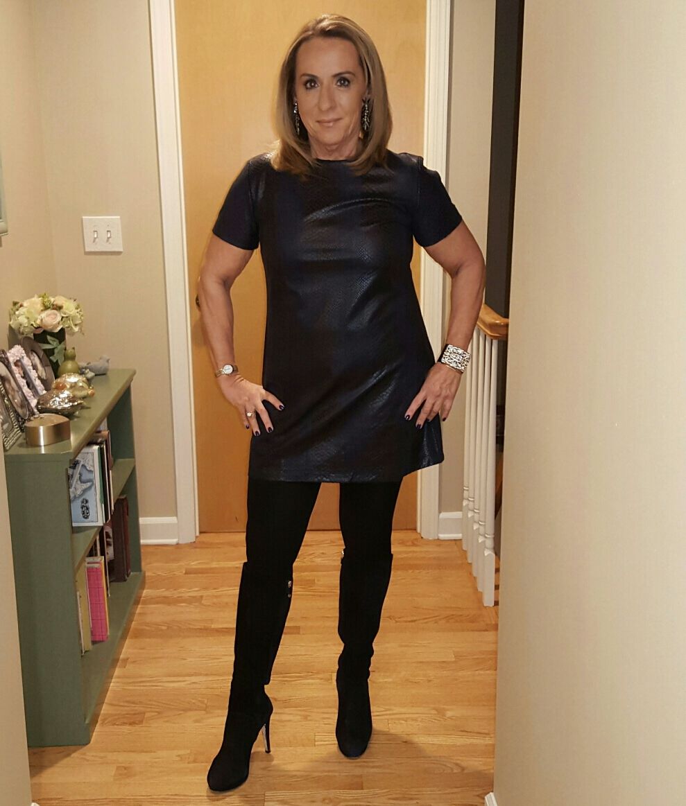 follow_Phyllis's tweet photo. Self confidence is the best outfit
#almost67 #selflove #confident
#believeinyourself #fashionover50 https://t.co/b3xDtecMDX