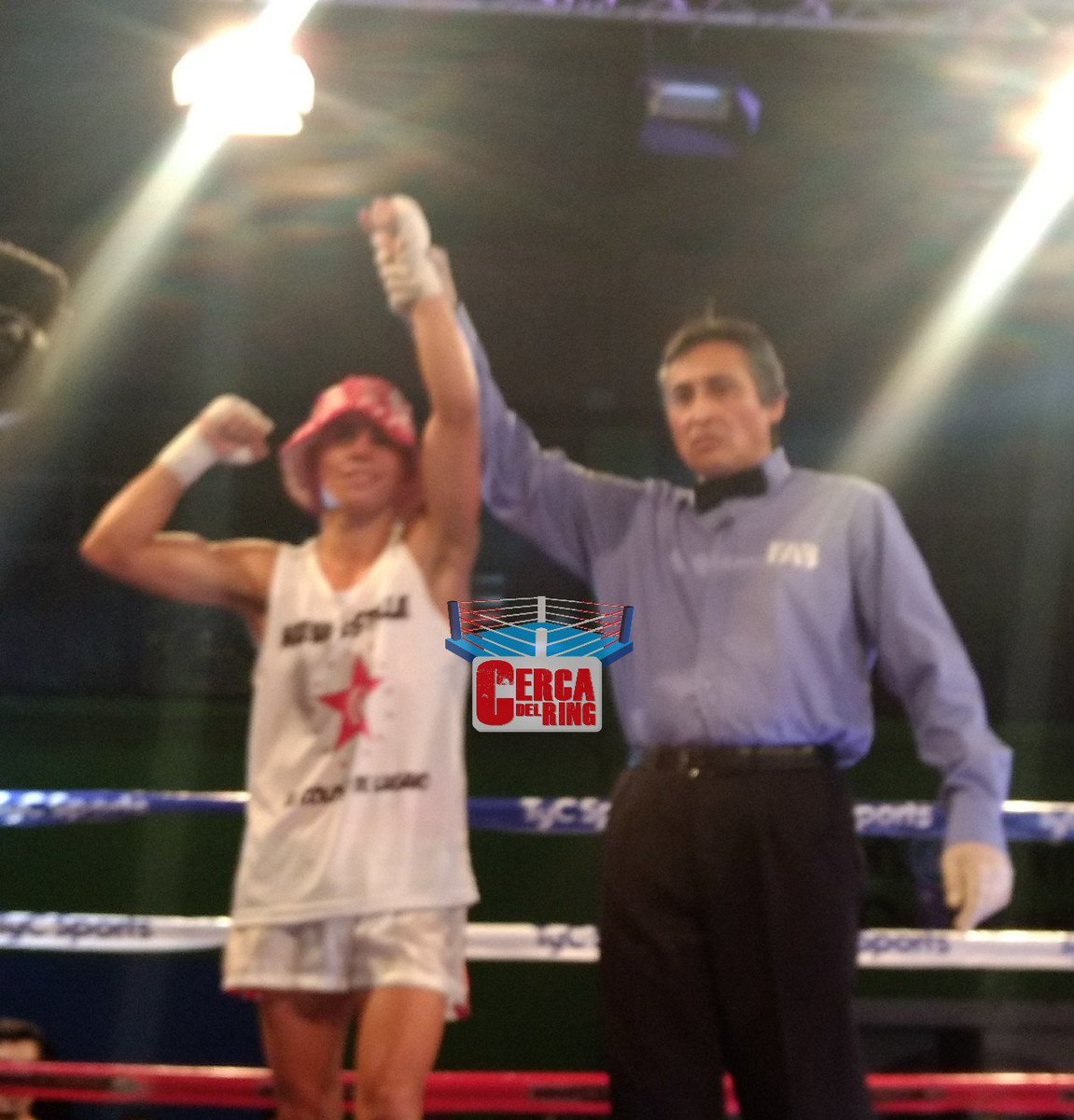 cercadelring's tweet photo. Penúltimo combate de la noche en el Estadio José María Gatica, en categoría Supermosca, #AgustínGauto venció por KO en el primer round a #MauroLiendro #CDREnTodosLados #CDREnElGatica #CercaDelRing https://t.co/pIS6PNOo7D
