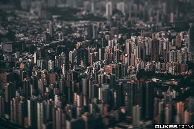 rukes's tweet photo. #tiltshift of Hong Kong #tiltshiftgraphy https://t.co/GKubhDAWyZ https://t.co/dsYFHk17dL