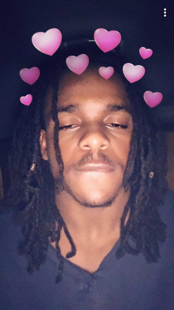 niamkeluvsu's tweet photo. loving my roots #dreadheadtwitter #dreadloctwitter https://t.co/ABfoqFrFhI