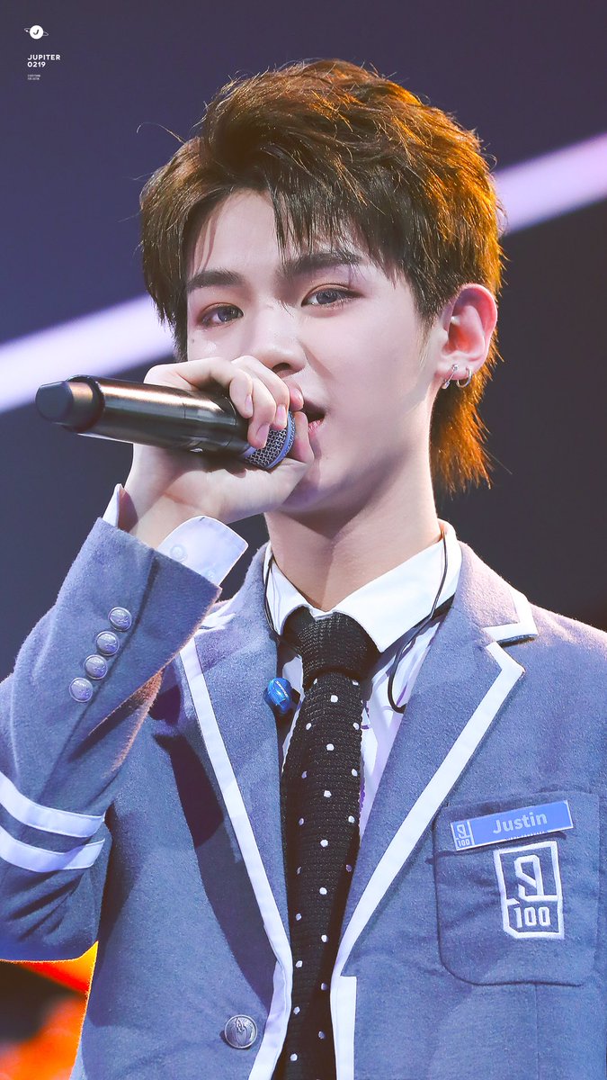 jupiter0219's tweet photo. 180406 HD

#저스틴 #黄明昊 #justin #IdolProducer #偶像练习生 https://t.co/mh0m4xIu7K