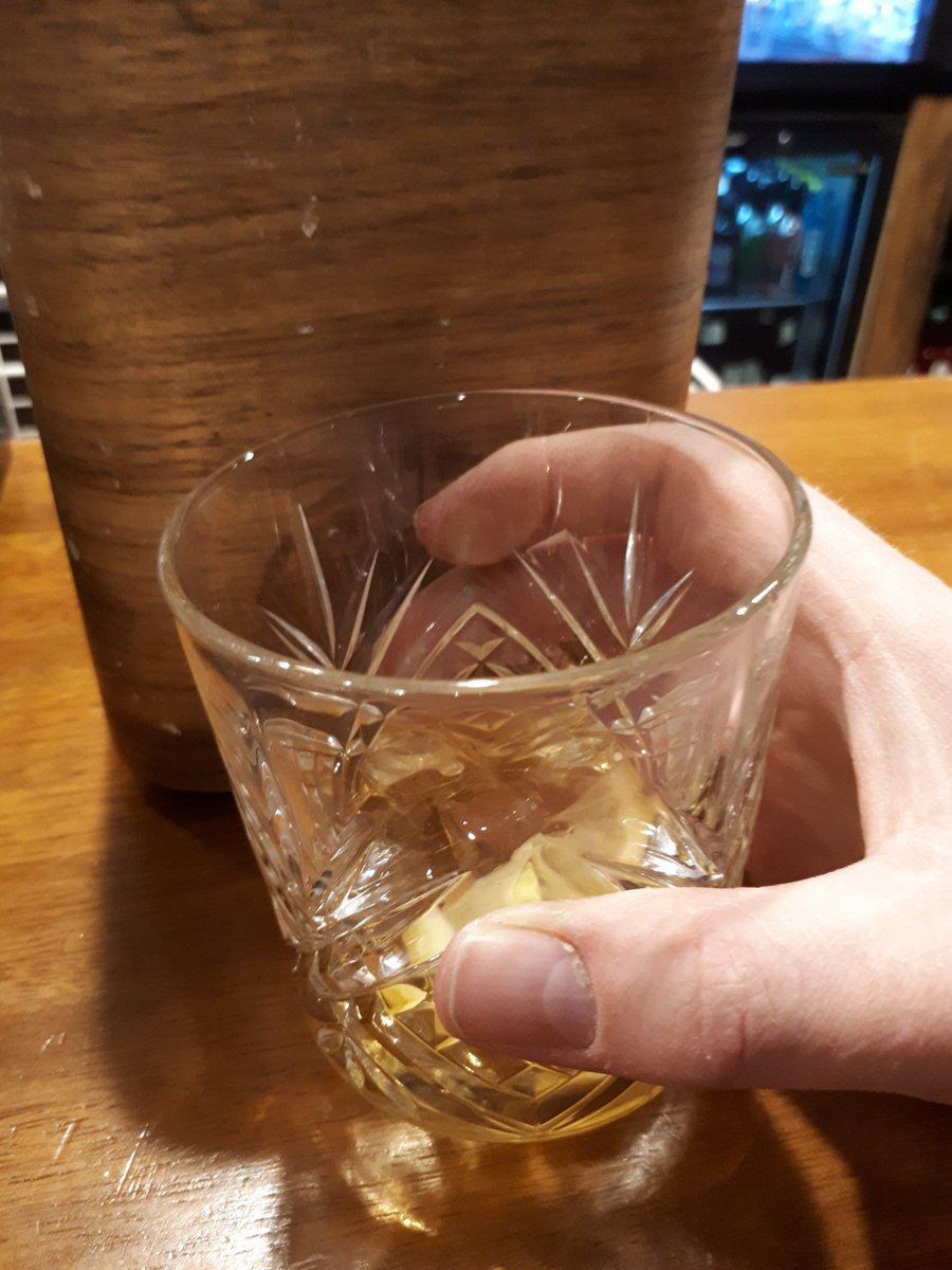 EvT_ImPERium's tweet photo. You know you are on holiday when you are drinking whiskey in an airport bar at 5am #TypicallyIrish #SmoothWhiskey https://t.co/JWyW6jR0Ph
