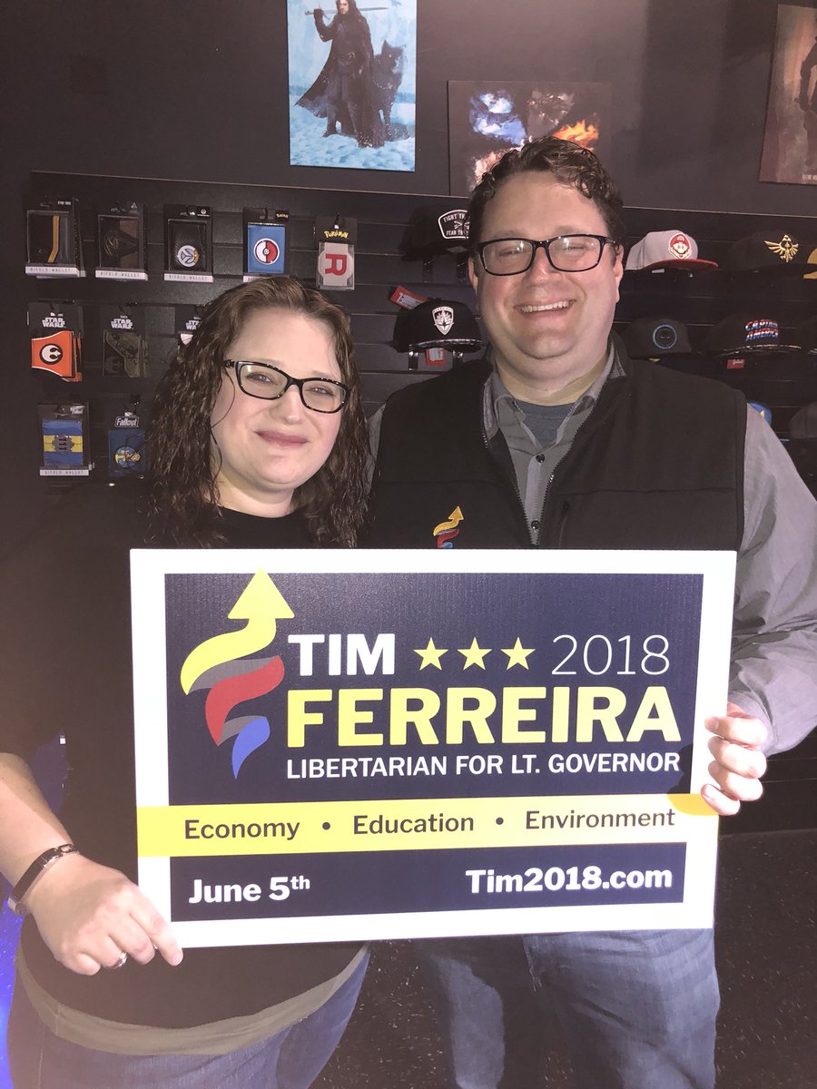 Tim2018Official's tweet image. That’s a wrap! Thanks, #Modesto and all of my supporters for a great night! Don’t forget to vote on June 5th! #Tim2018 #vote #libertarian