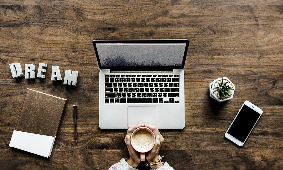 ibaud4's tweet photo. Le développement 🔝du numérique 💻 est porteur de nombreuses opportunités professionnelles‼️N'hésitez pas à prendre RDV 📱☎️avec votre #CEP ou un conseiller en #bilandecompétences avec @le_cnam_pdl 🙂 https://t.co/K9gdzIjo6g