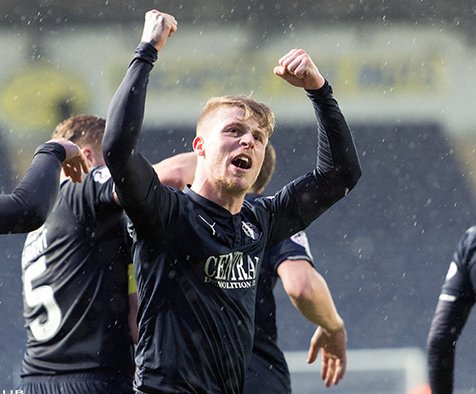 FalkirkFC's tweet photo. ⚽️ #DERBYDAY! 
🆚 Dunfermline Athletic  
🏆 Ladbrokes Championship
📅 Saturday 7th April
⏰ 3:00pm 
📌 The Falkirk Stadium 
🎟 Pay at the gate  
📺 | 📻 @FalkirkTV 
#️⃣ #COYB https://t.co/5TkfutfWn3