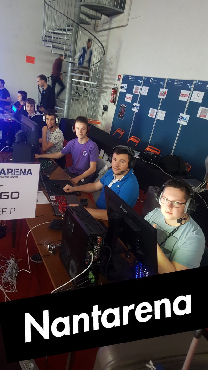 TeamExentia's tweet photo. Équipe CSGO installée à la Nantarena #readytoplay #letsgoexentia https://t.co/My8nWqPbO8