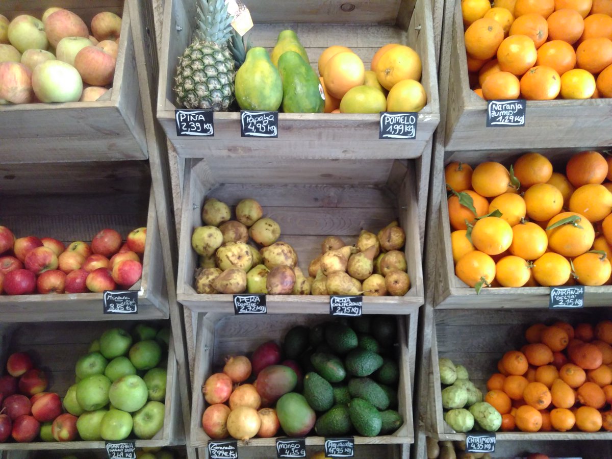 Barcelona is at the forefront of sustainable innovation. We made an overview of 25+ sustainable places. From vegan and slow food cafés, to zero waste shops, sustainable fashion stores and much more. goodgoal.org/2018/04/04/25-… #barcelona #bcn #sustainability #sustainabletravel