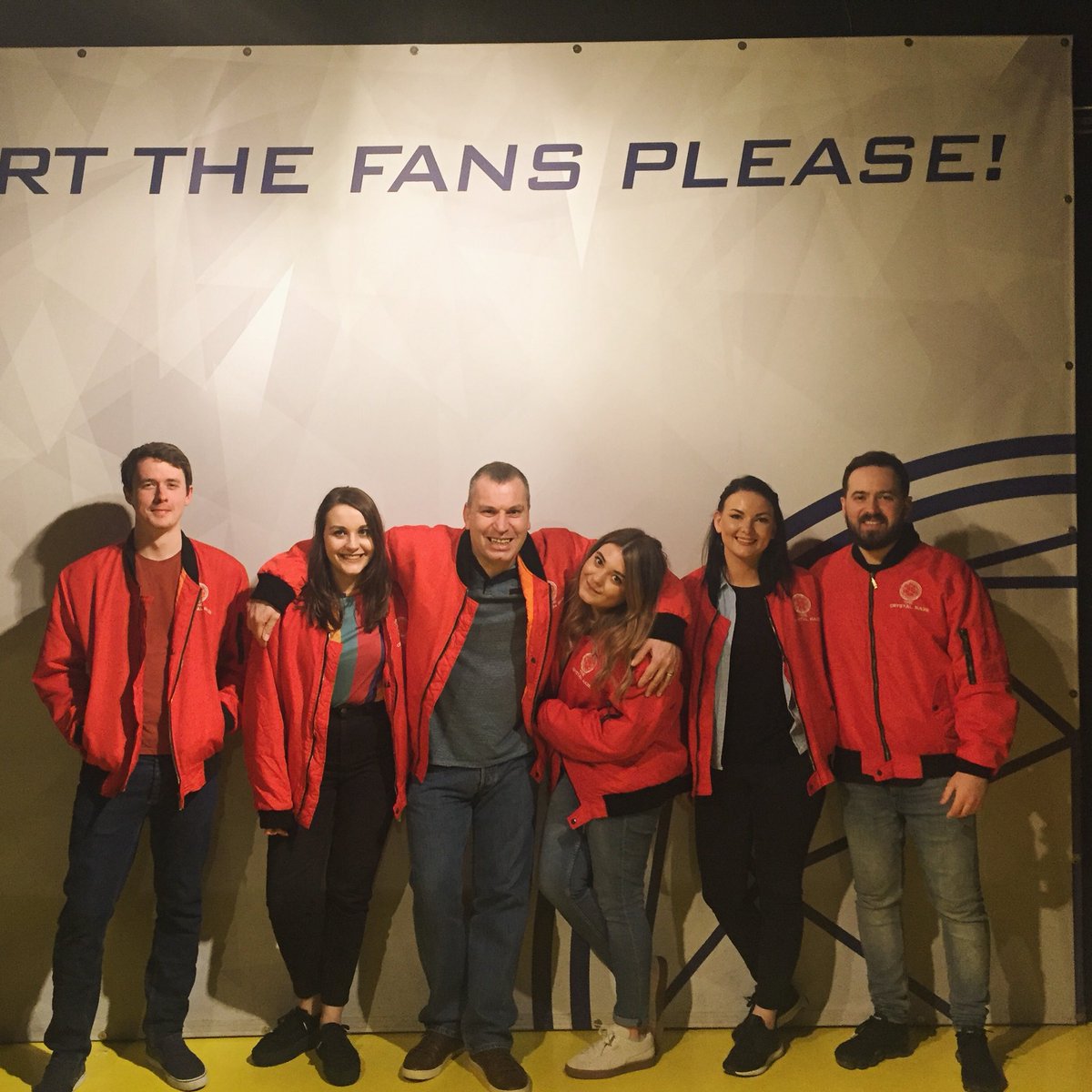 STYLE_etc's tweet photo. We had a great time celebrating 1 year of the @CrystalMazeHQ in Manchester #startthefans https://t.co/eBGcup2uxZ