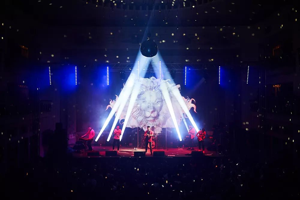 thetravellersmt's tweet photo. That was AMAZING 🙏 Grazzi Iljuni 🦁❄️ Album is now available on #Spotify and #iTunes - get ready to sing with us at our next gig! https://t.co/lYH0SXy5ni